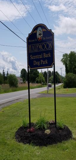 Scentral Bark Sign