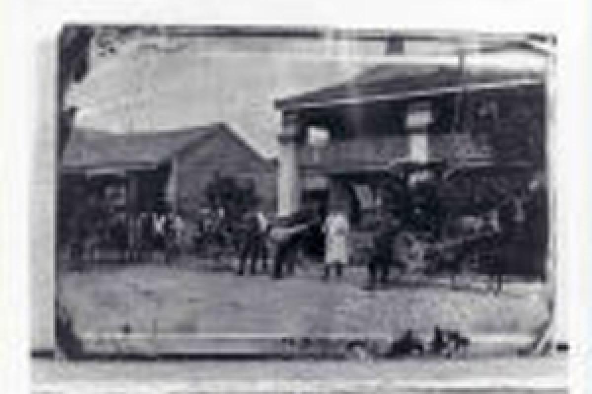 Halfmoon/Clifton Park Hotel in 1880